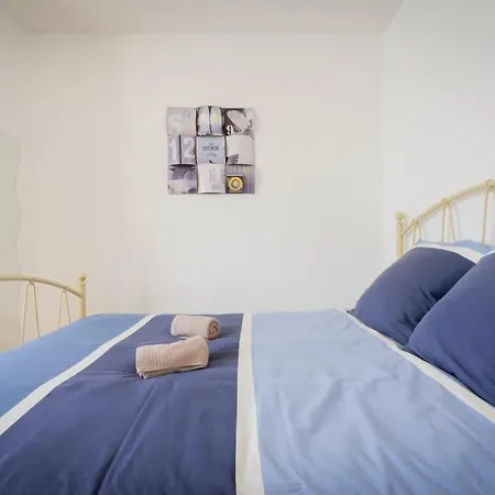 Appart' Des Tours De La Rochelle Apartment *